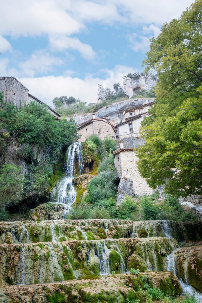 cascada Orbaneja del castillo, Burgos