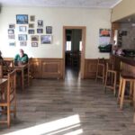 BAR HERNANDO VEGANZONES interior