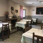 BAR RESTAURANTE LOS ARCOS DURUELO comedor