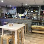 CAFETERÍA SUREÑO VENTAS DE BAÑOS interior