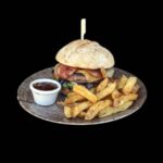 EL CAFÉ DE MARGÓ ARROYO DE LA ENCOMIENDA hamburguesa