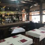 RESTAURANTE DISTINTO RADES DE ABAJO interior
