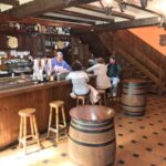 RESTAURANTE SAN BASILIO CUELLAR barra