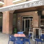 CAFETERÍA LA PLATA LA BAÑEZA terraza