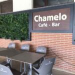 CHAMELO CAFÉ BAR PEDROSA DEL REY terraza