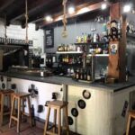 BAR EL DESIERTO LA OVERUELA mostrador