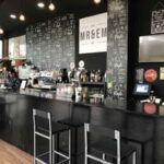 CAFÉ BAR MR & EM PALENCIA mostrador