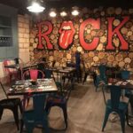 FAROLES ROCK VALLADOLID comedor