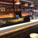 GOTHAM SNACK BAR LEÓN mostrador