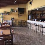LA TABERNA DE GELO MANSILLA DE LAS MULAS mostrador