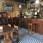 ALBERGUE LA MEDINA CAMPONARAYA mostrador