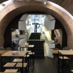 AMASIA GYROS VALLADOLID mesas