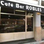 BAR ROBLES LEÓN fachada