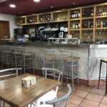 CHAMOS BURGUER VALLADOLID mostrador