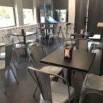 SARDI’S CAFÉ & BAR-Valladolid-sala