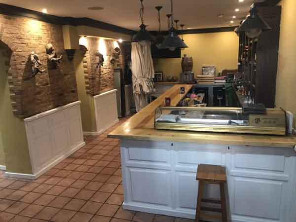 ROMERO BAR RESTAURANTE (Valladolid) 1 ROMERO BAR RESTAURANTE (Valladolid) mostrador