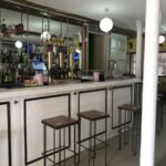 CAFÉ BAR ESPAÑA (Santa Mª La Real de Nieva) mostrador