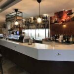 BAR NENÚFAR (Laguna de Negrillos) mostrador