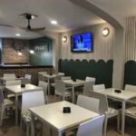PECAS CAFÉ Y TAPAS (Carrión de los Condes) sala