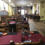 RESTAURANTE PARRILLADA LA ERMITA (Cacabelos) sala
